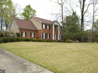 130 Derby Forest Ct, Roswell, GA 30076