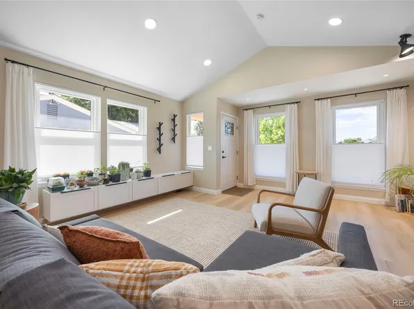 3842 S Delaware Street, Englewood, CO 80110