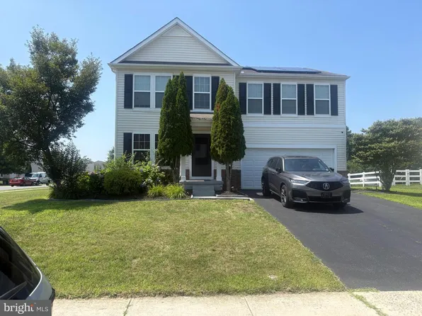 222 Eastmoor Cir, Smyrna, DE 19977