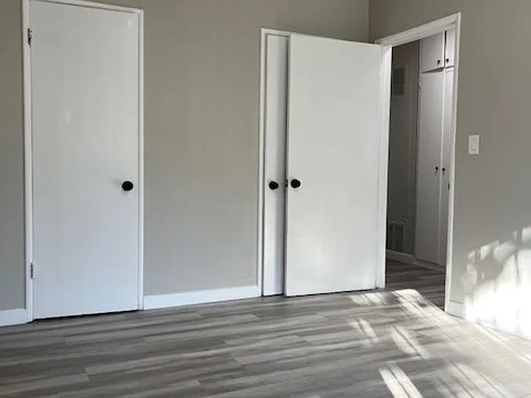 3904 Gibraltar Ave — Photo 10