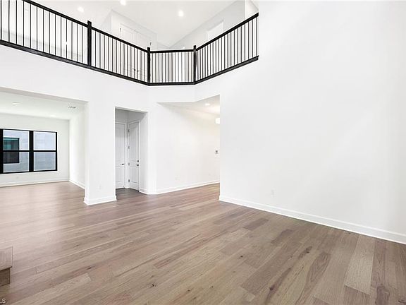 4th image of 20939 Thistle Leaf Ln