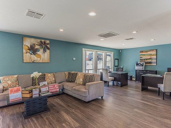 Emerald Park living room