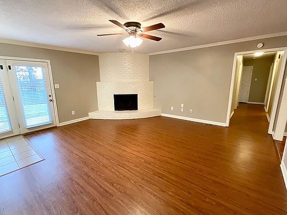 Den/Family Room