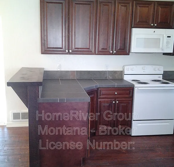 1922 Burlington Ave #A — Photo 4