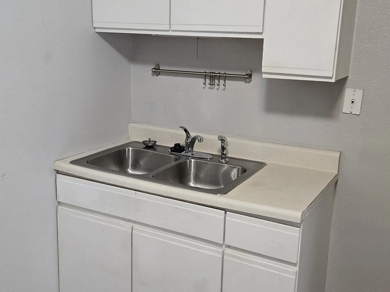 1 bed, $795 — Photo 3
