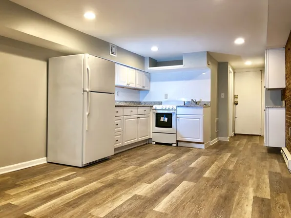 Unit for rent in Highlandtown, 306 S Conkling St #2, Baltimore, MD 21224