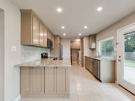 4th image of 3409 W Sage Ct