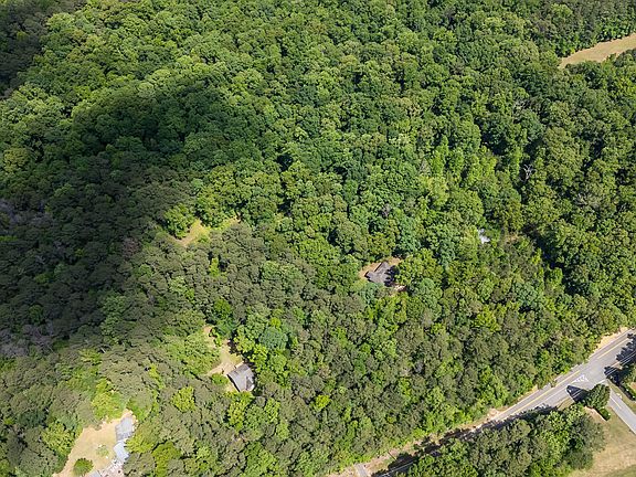 2nd image of 1301 Bob Hunton Rd