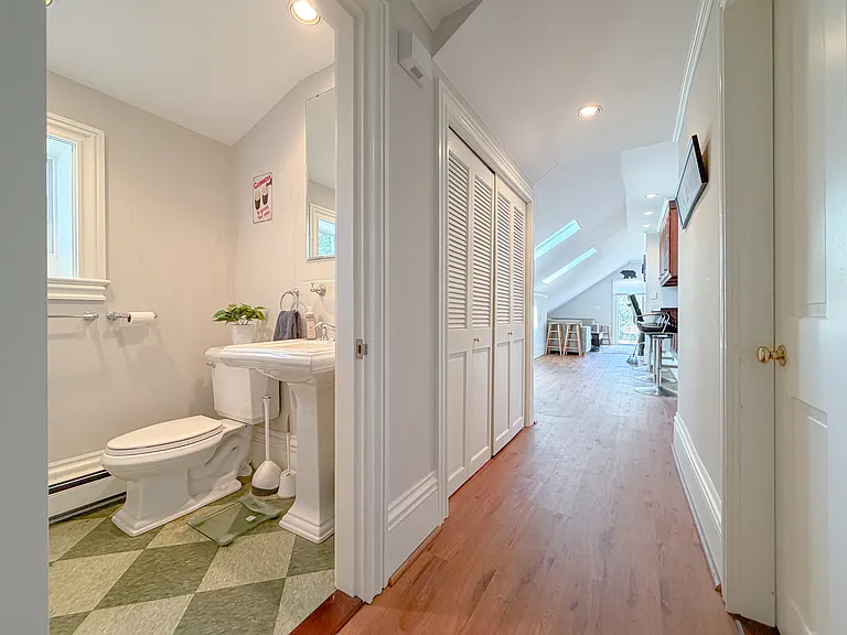 168 Danforth St #3 — Photo 8