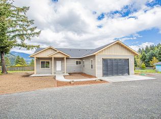 312 Smith Beckon Rd, Carson, WA 98610