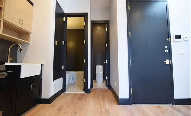 Rented by Hagstrom Management Inc | media 17