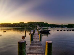 200 N Bay Rd, Osterville, MA 02655