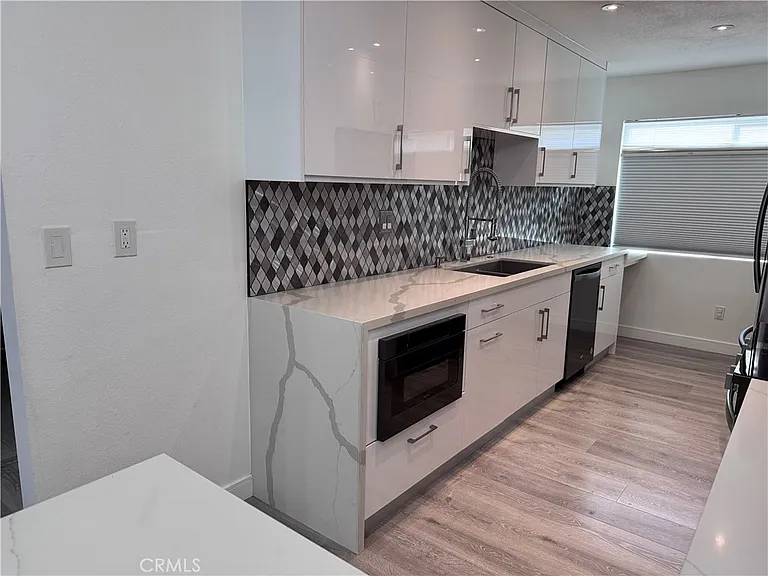 6241 1/2 Nita Ave — Photo 11