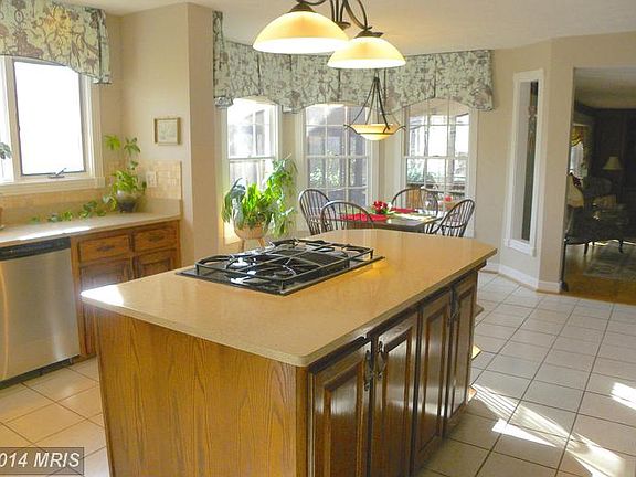 5th image of 17340 Berkshire Dr