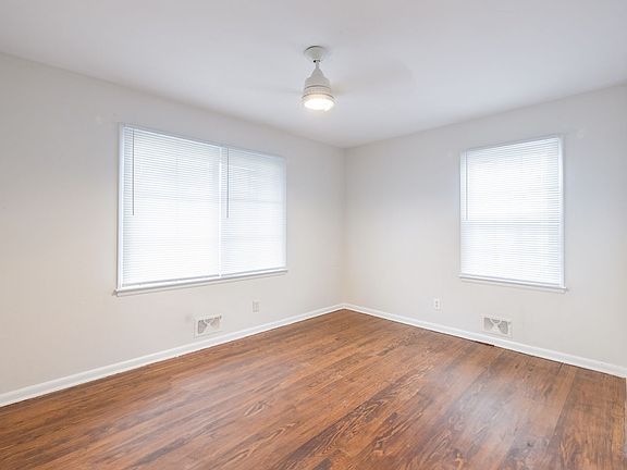 5th image of 4116 S Cottage Ave