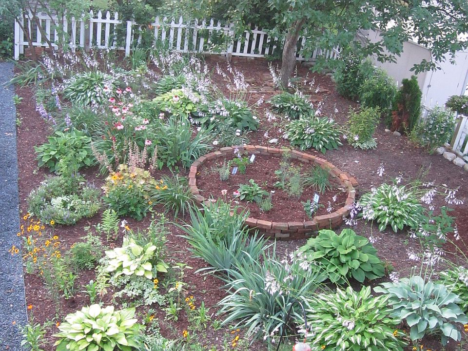 1st image of 4 Asbury Ave