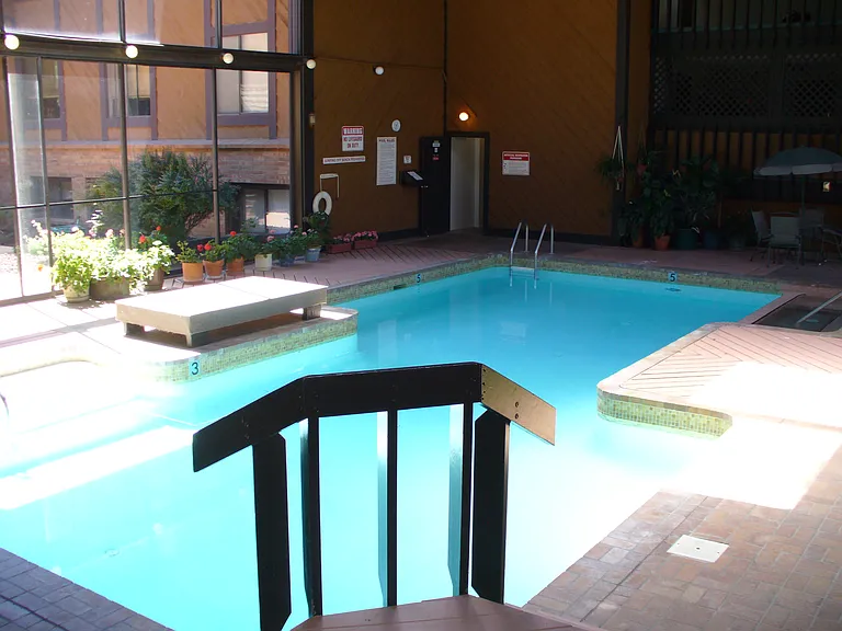 935 Saturn Dr #2 — Photo 3