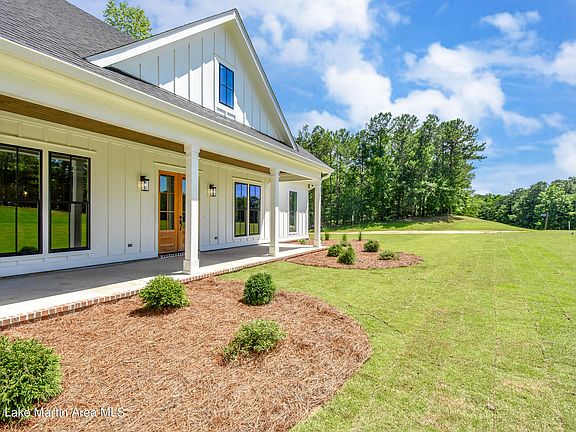 4th image of 1656 Moonbrook Dr
