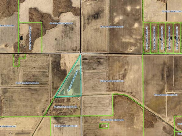 7674 N 200 E, Lake Village, IN 46349