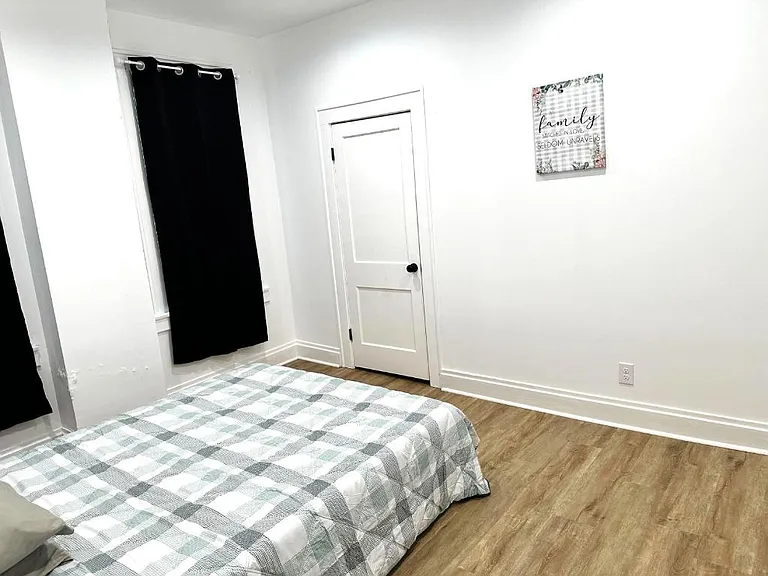 705 Bedford Ave — Photo 3