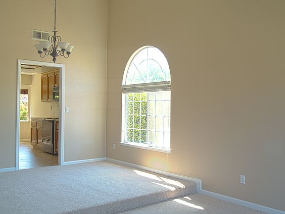 3rd image of 5609 Bluffs Ct