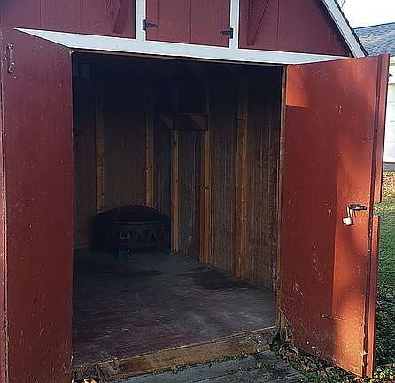 4th image of 725 Somerset Ave