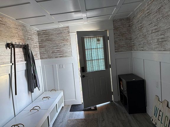 3rd image of 2120 South St
