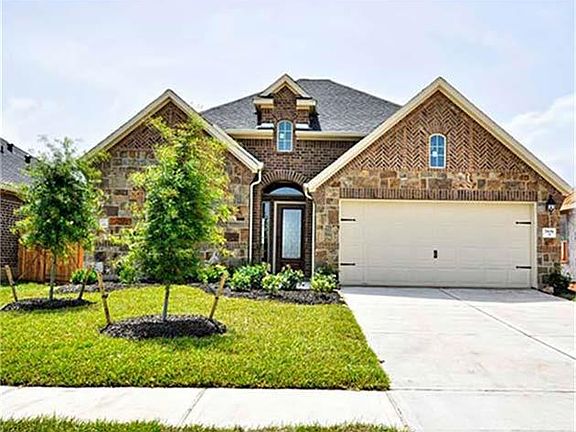 2nd image of 7806 Lago River Ln