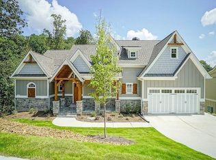 117 Sunset Peak Ct, Waleska, GA 30183