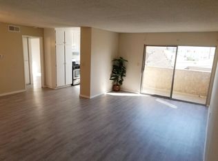334 N Atlantic Blvd APT 205, Alhambra, CA 91801