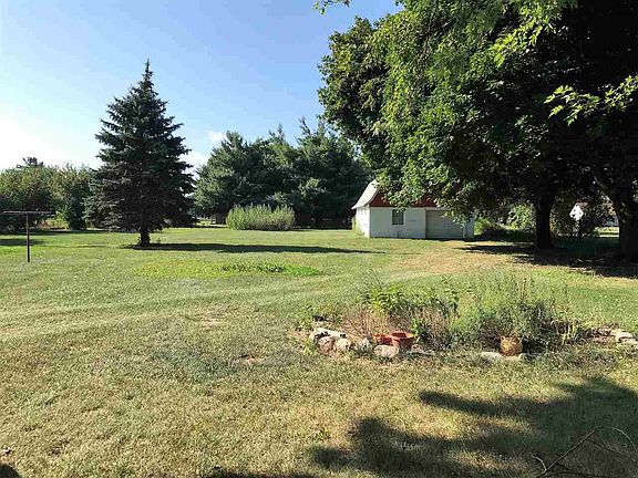 3rd image of 501 W Hively Ave