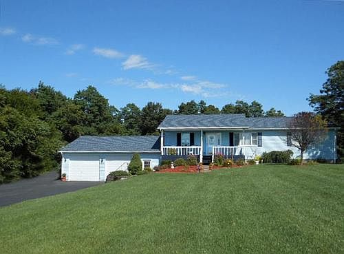 1st image of 4348 Skyline Dr