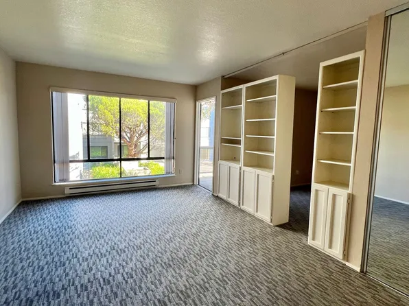 4 Anchor Dr Unit 337, Emeryville, CA 94608