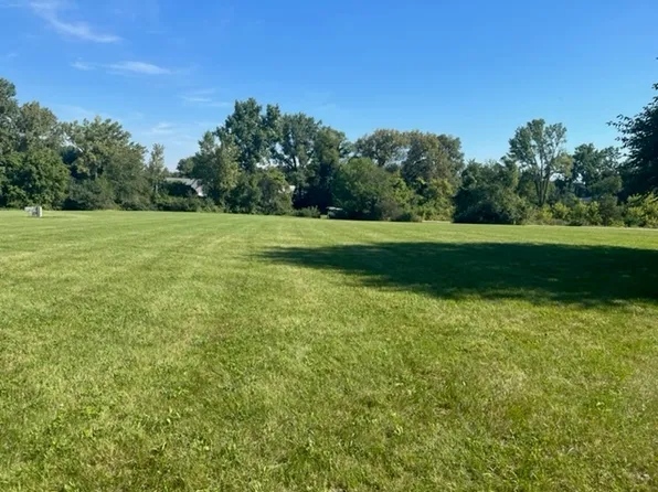 103 Flambeau Lane Lots 8 9 #10-11, Dixon, IL 61021