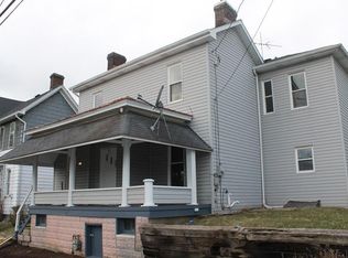 561 Franklin St, Freeport, PA 16229