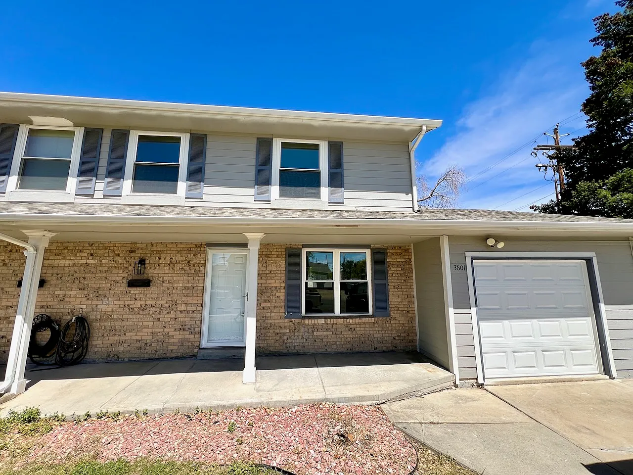 3 bed, 2.5 bath, 1770 sqft, $2,850 — Photo 2