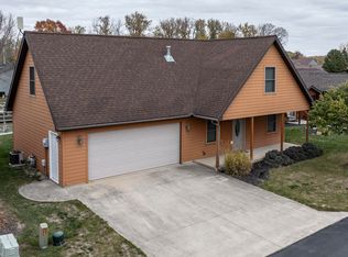 6941 Heron Dr, Celina, OH 45822