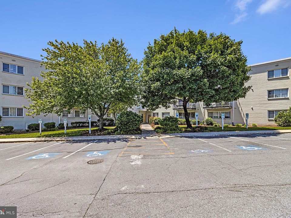 1st image of 1005 Chillum Rd APT 207