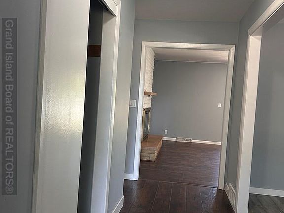 2nd image of 1710 S Blaine St