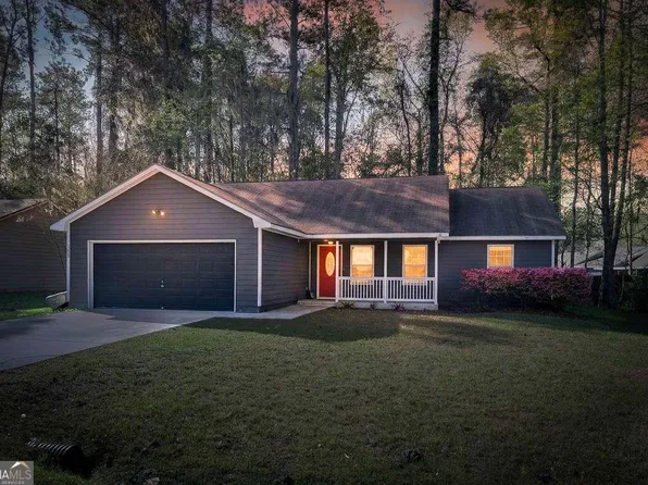 213 Creekwood Dr, Kingsland, GA 31548