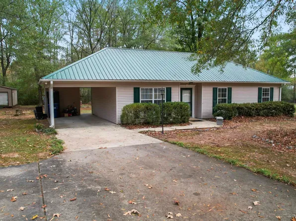 25 Kilgore Ln, Pell City, AL 35125