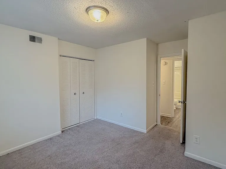 Brynn Marr Village — Photo 18