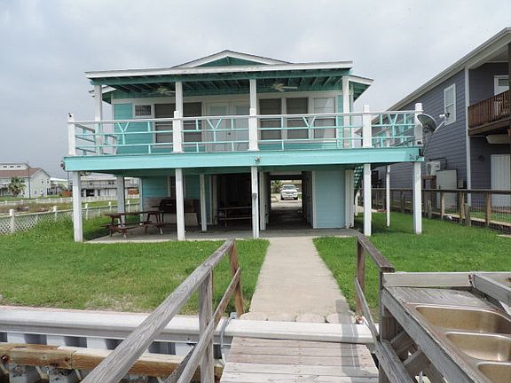 4th image of 30 Belaire Dr