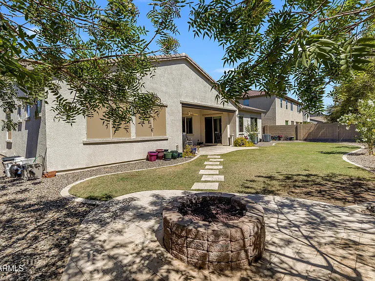 2827 E Muirfield St — Photo 41
