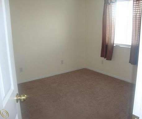 5th image of 23462 Wagar Ct