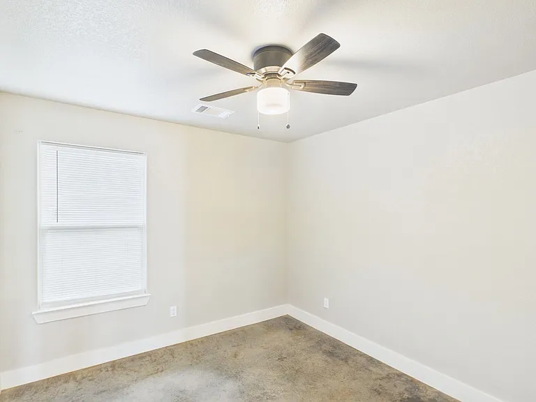 124 Feather Way — Photo 24