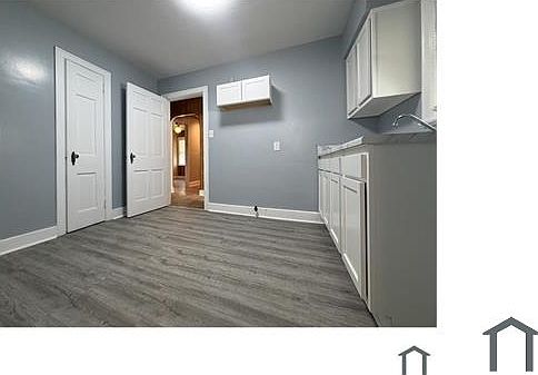 4th image of 1439 S 32nd St House 1