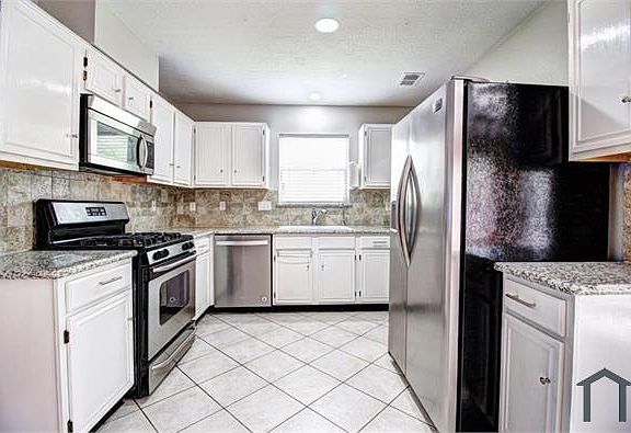 3rd image of 14319 Almond Bay Ln