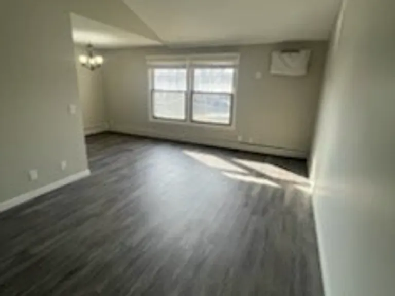926 Westbrooke Way #8 — Photo 8