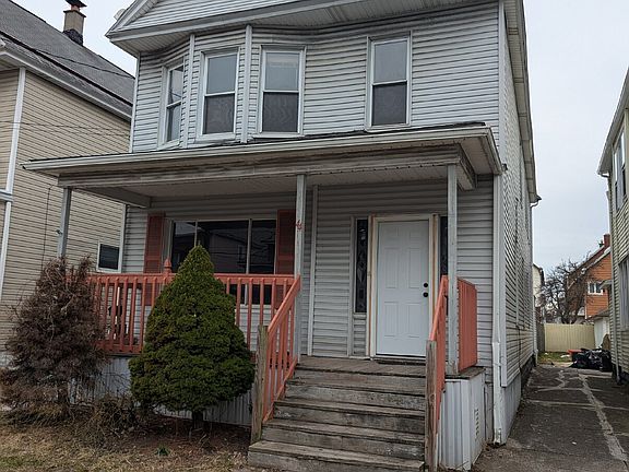 4th image of 44 Krakow St